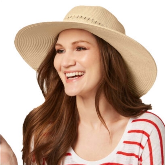 Nine West Accessories - Brand New Nine West Packable Floppy Hat